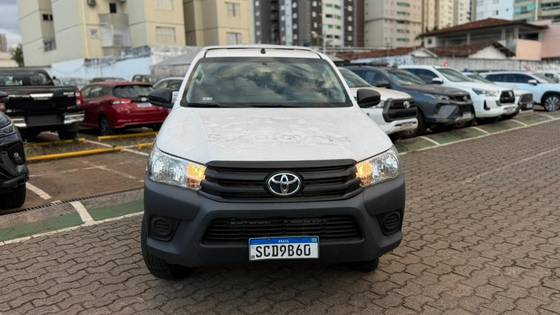 TOYOTA HILUX 2.8 D-4D TURBO DIESEL CHASSI 4X4 MANUAL